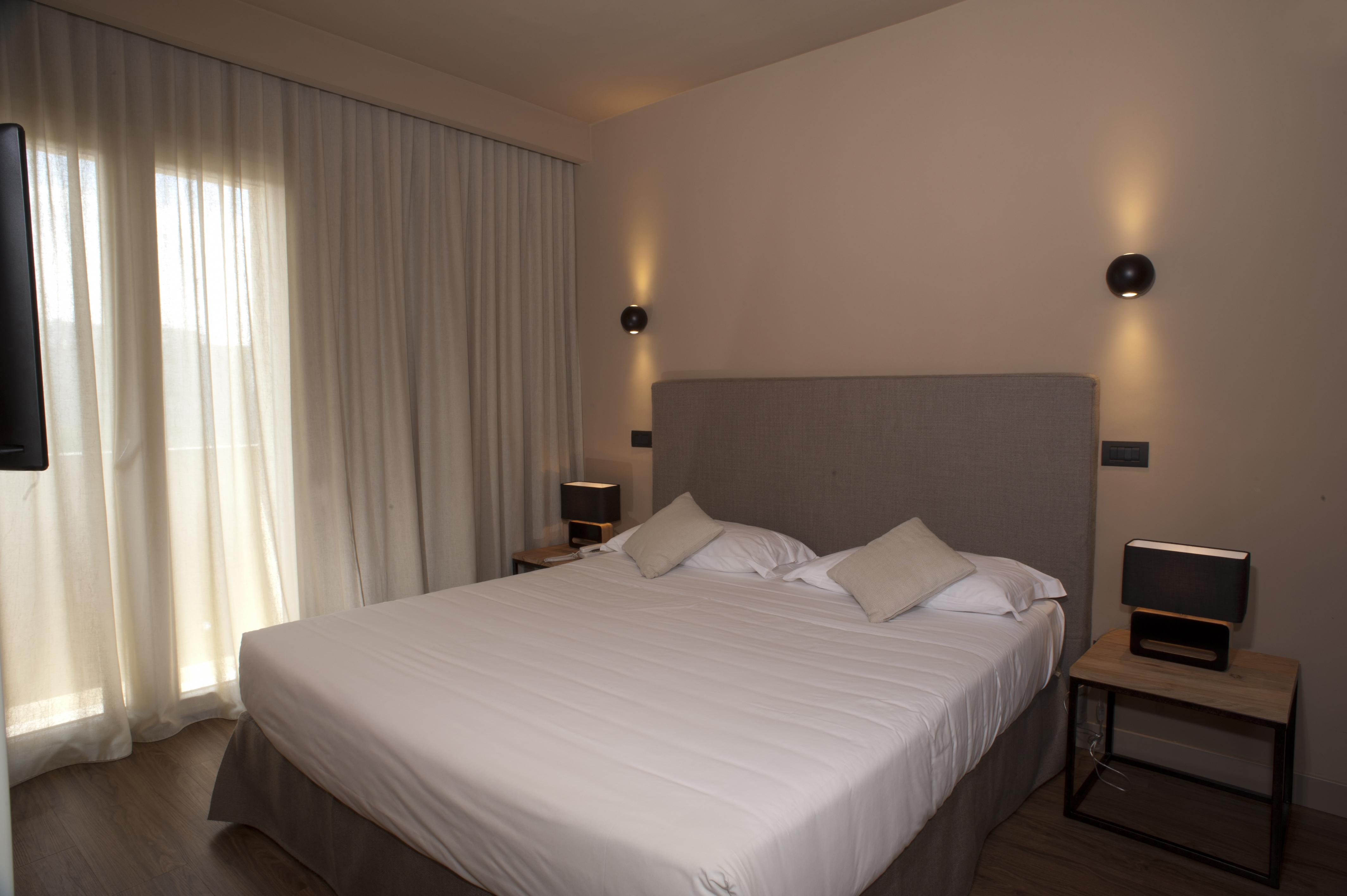 Hotel Select Suites & Spa - Apartments Риччоне Экстерьер фото