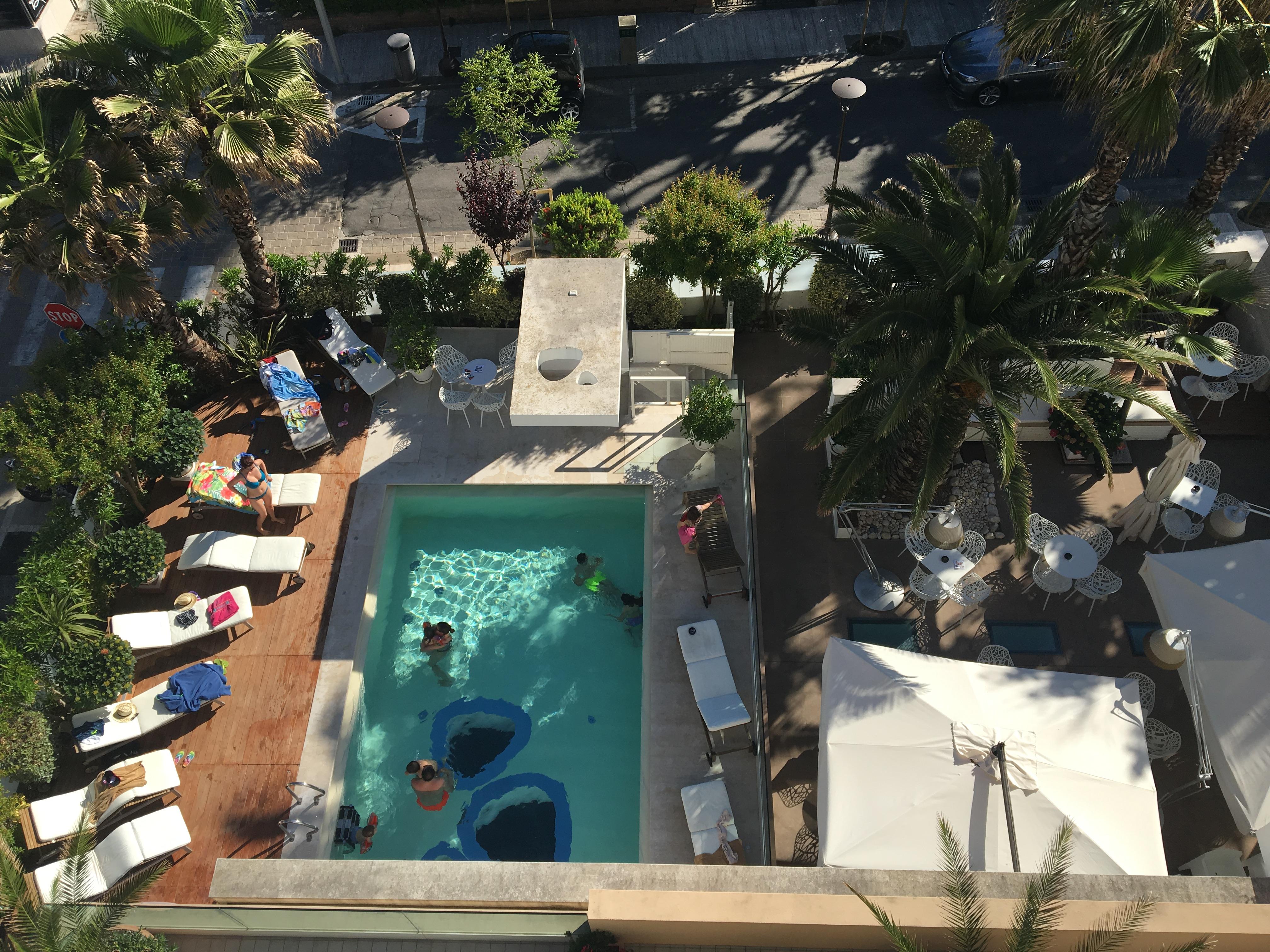 Hotel Select Suites & Spa - Apartments Риччоне Экстерьер фото
