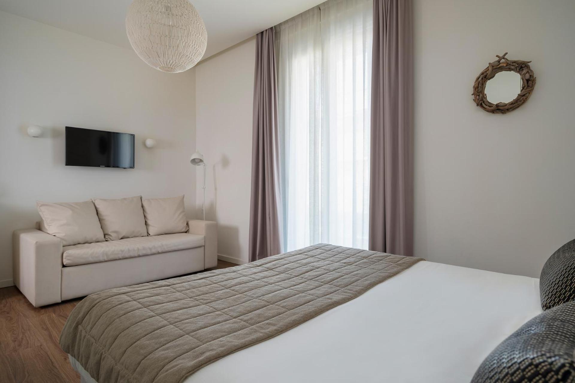 Hotel Select Suites & Spa - Apartments Риччоне Экстерьер фото